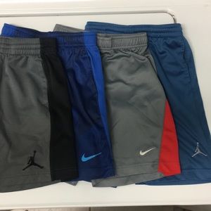 Lot of 4 boys shorts size 7